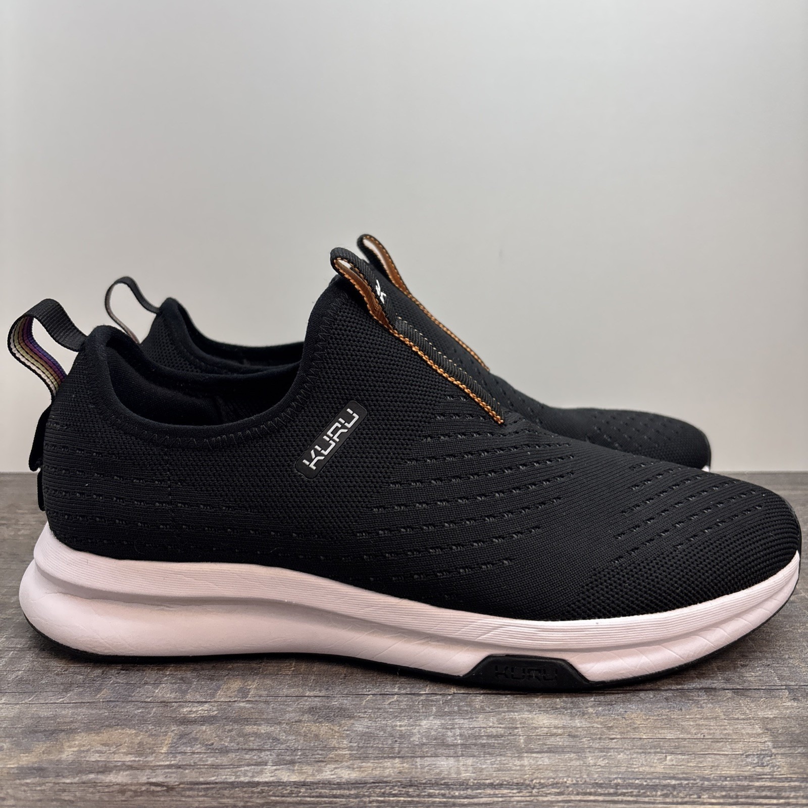 Kuru Atom Slip On Women's 9.5 Sneaker Shoe Jet Black New Defects